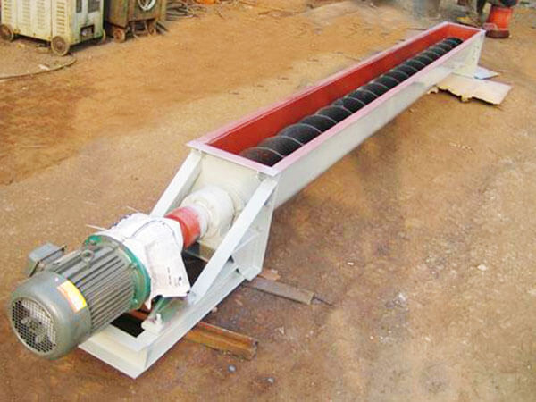 Horizontal screw conveyor